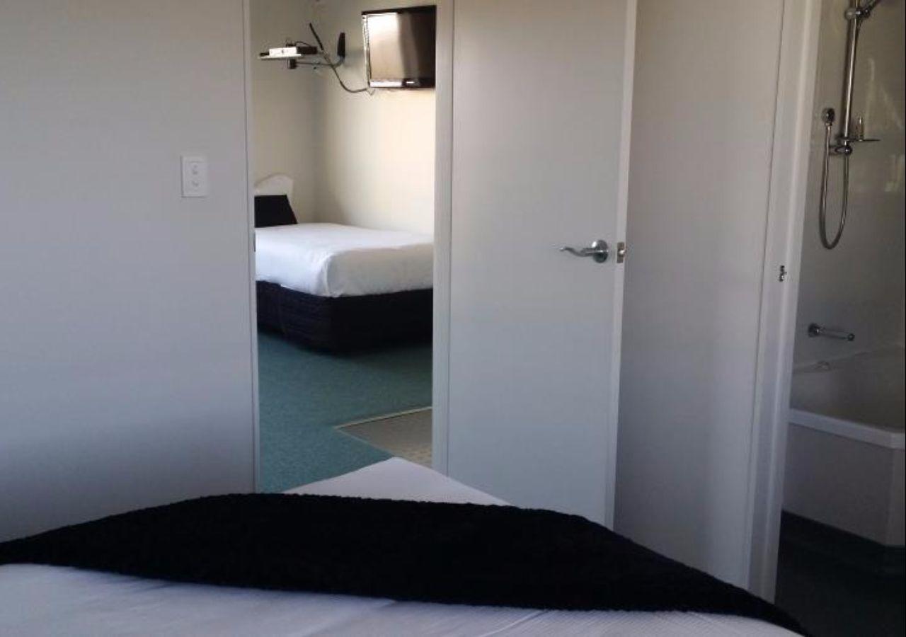 Asure Abode On Courtenay Motor Inn New Plymouth Exterior foto